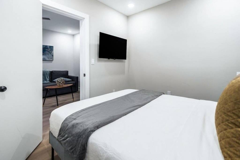 Apartment Modern With Self Check-in Miami